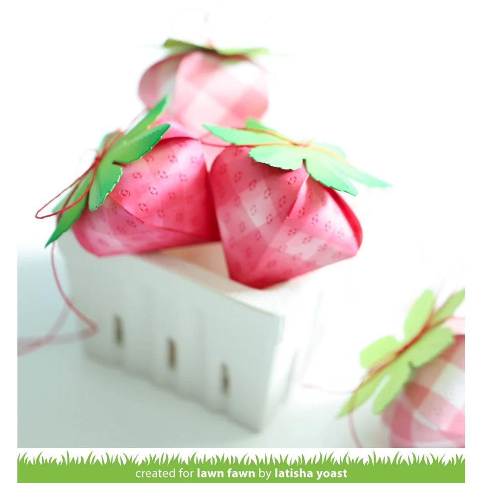 Stanzen Strawberry Treat Box