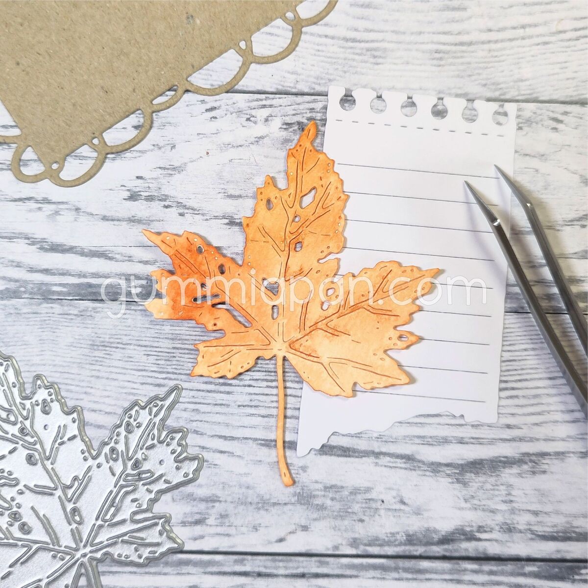Stanze Torn Maple Leaf
