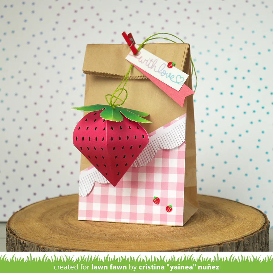 Stanzen Strawberry Treat Box
