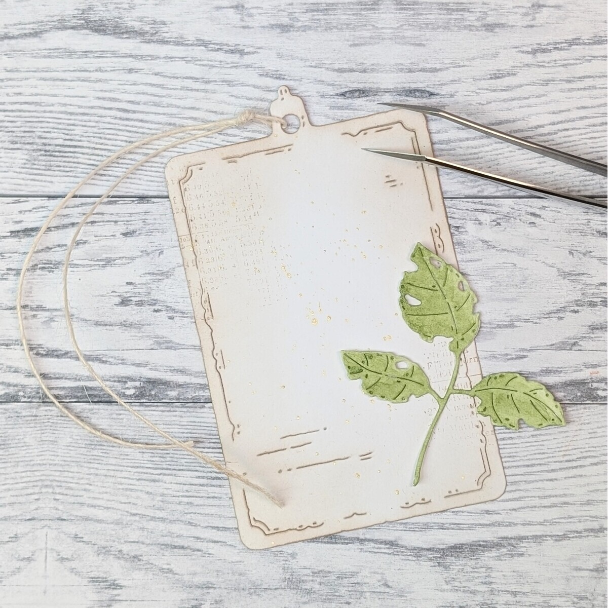 Stanze Large Worn Tag