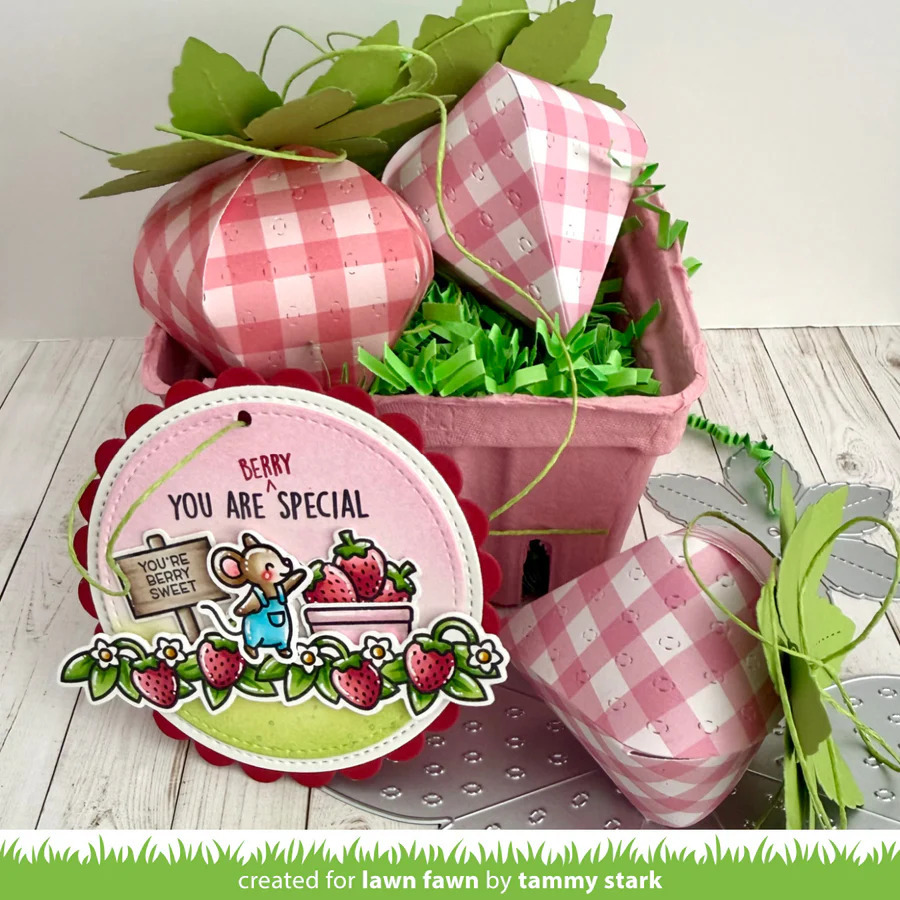 Stanzen Strawberry Treat Box