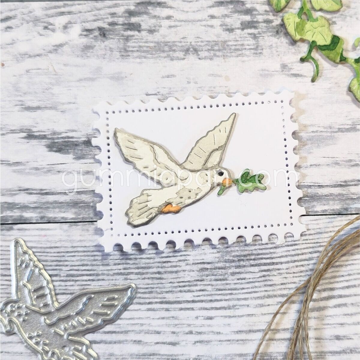 Stanze Dove with Twig