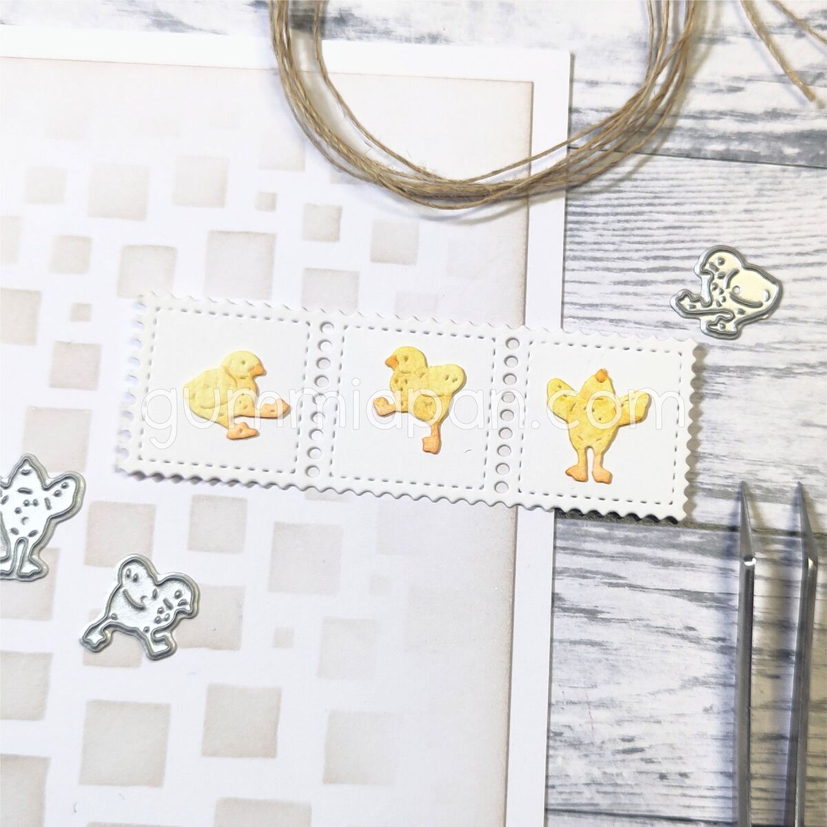 Stanze Small Chickens