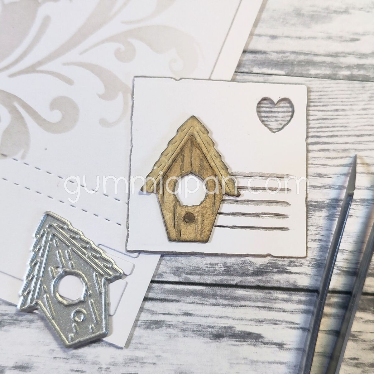 Stanze Wooden Bird House