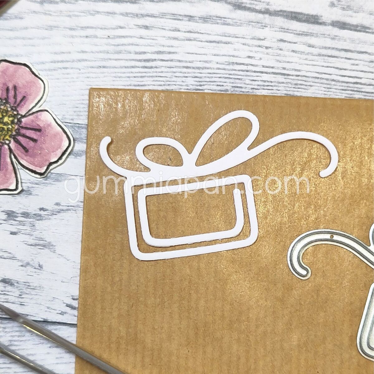 Stanze Present Paperclip #3