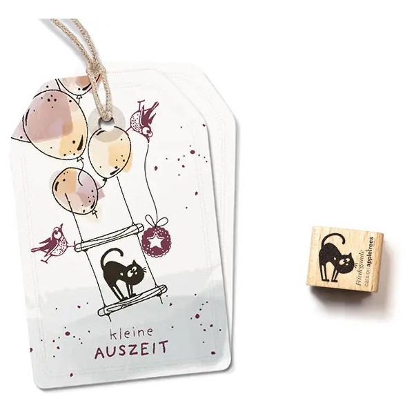 Ministempel Friedegunde mit Katzenbuckel