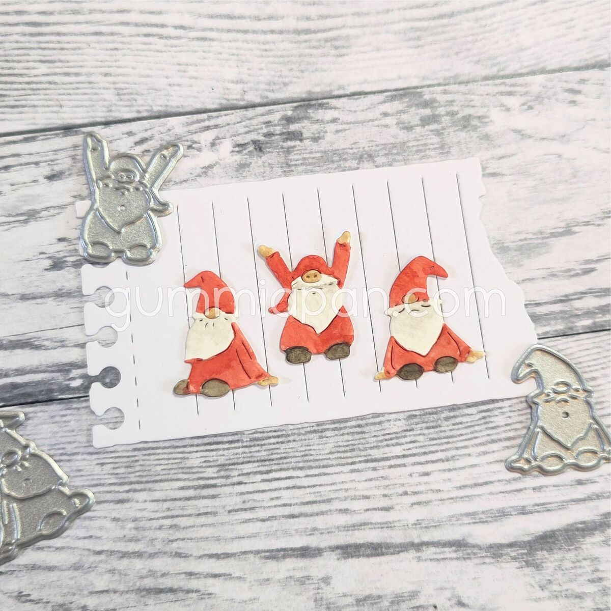 Stanze Three Small Gnomes